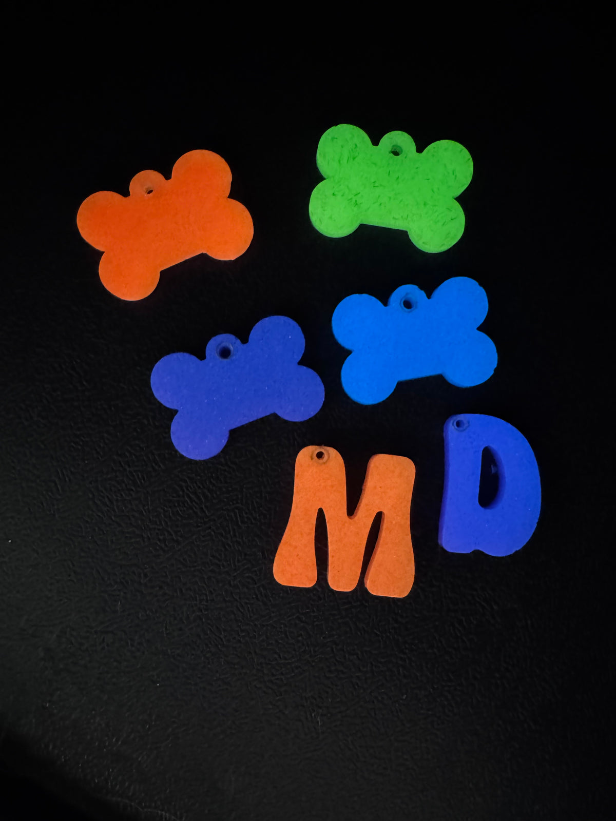 👻 Glow-In-The-Dark Personalised Dog Tags