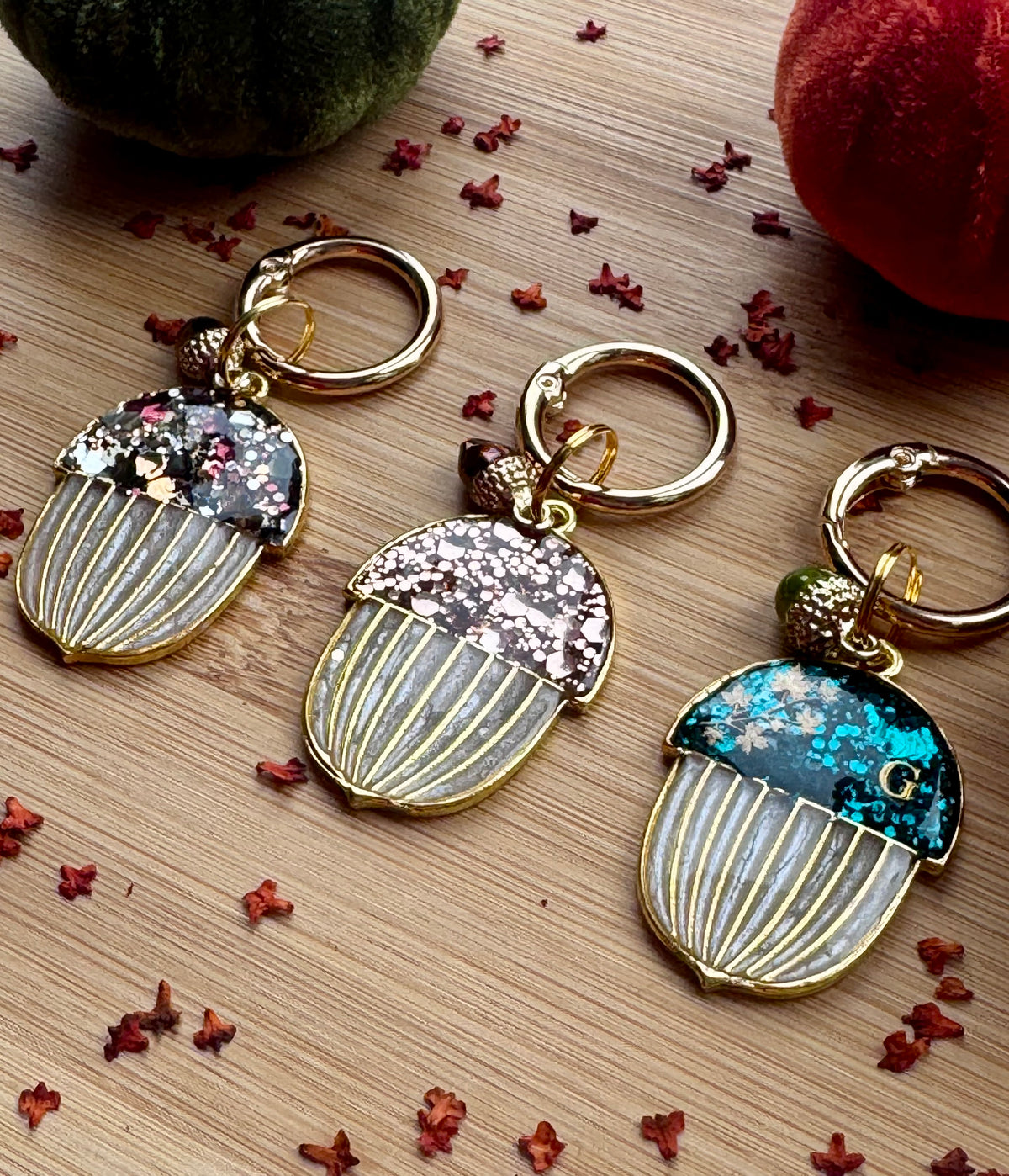 Enchanted Acorn gold frame Tag